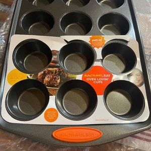 Rachel Ray Cupcake pan